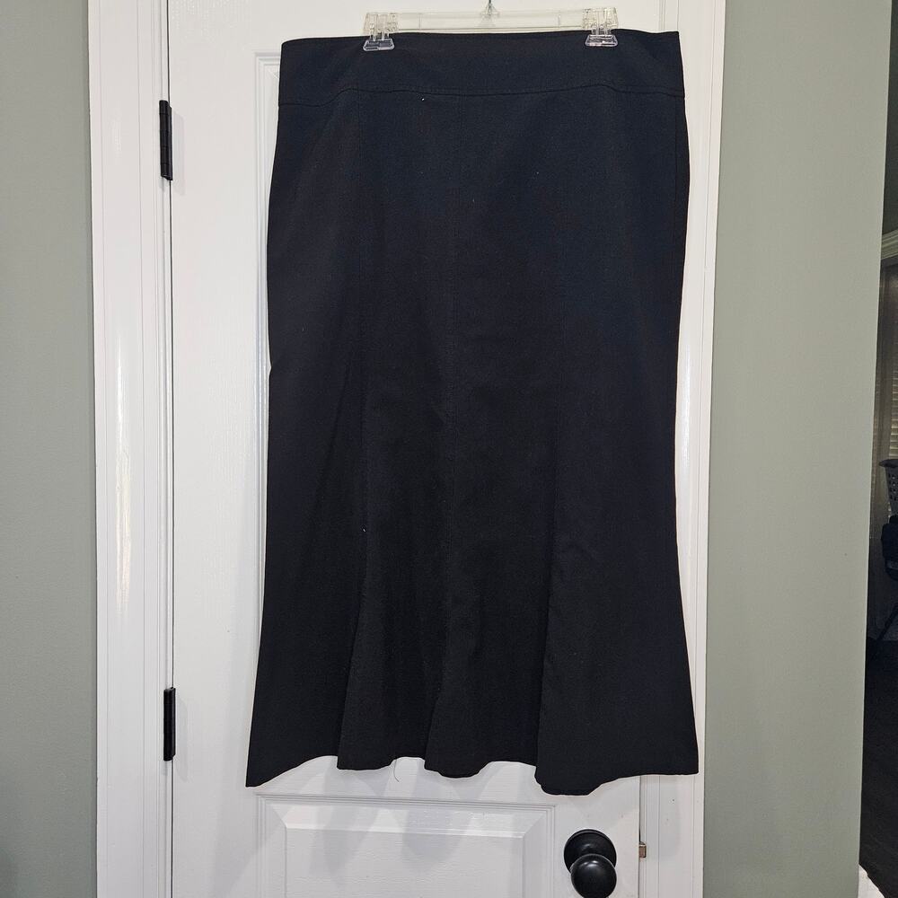NYCC Size 16 Black Midi Skirt‎